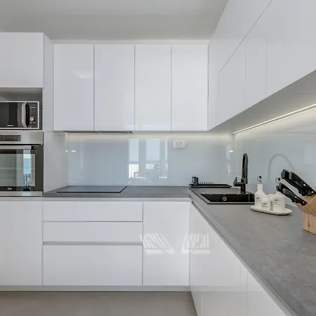Brand New - Blatine Appartement