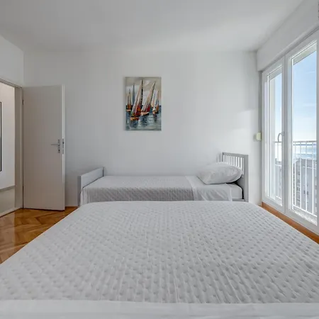 Brand New - Blatine Apartment Split