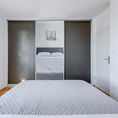 Brand New - Blatine * Spalato