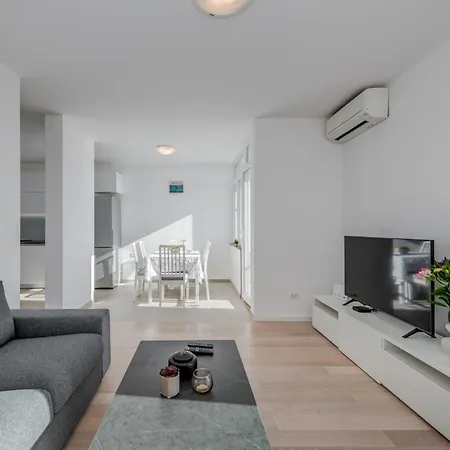 Brand New - Blatine Appartamento Spalato